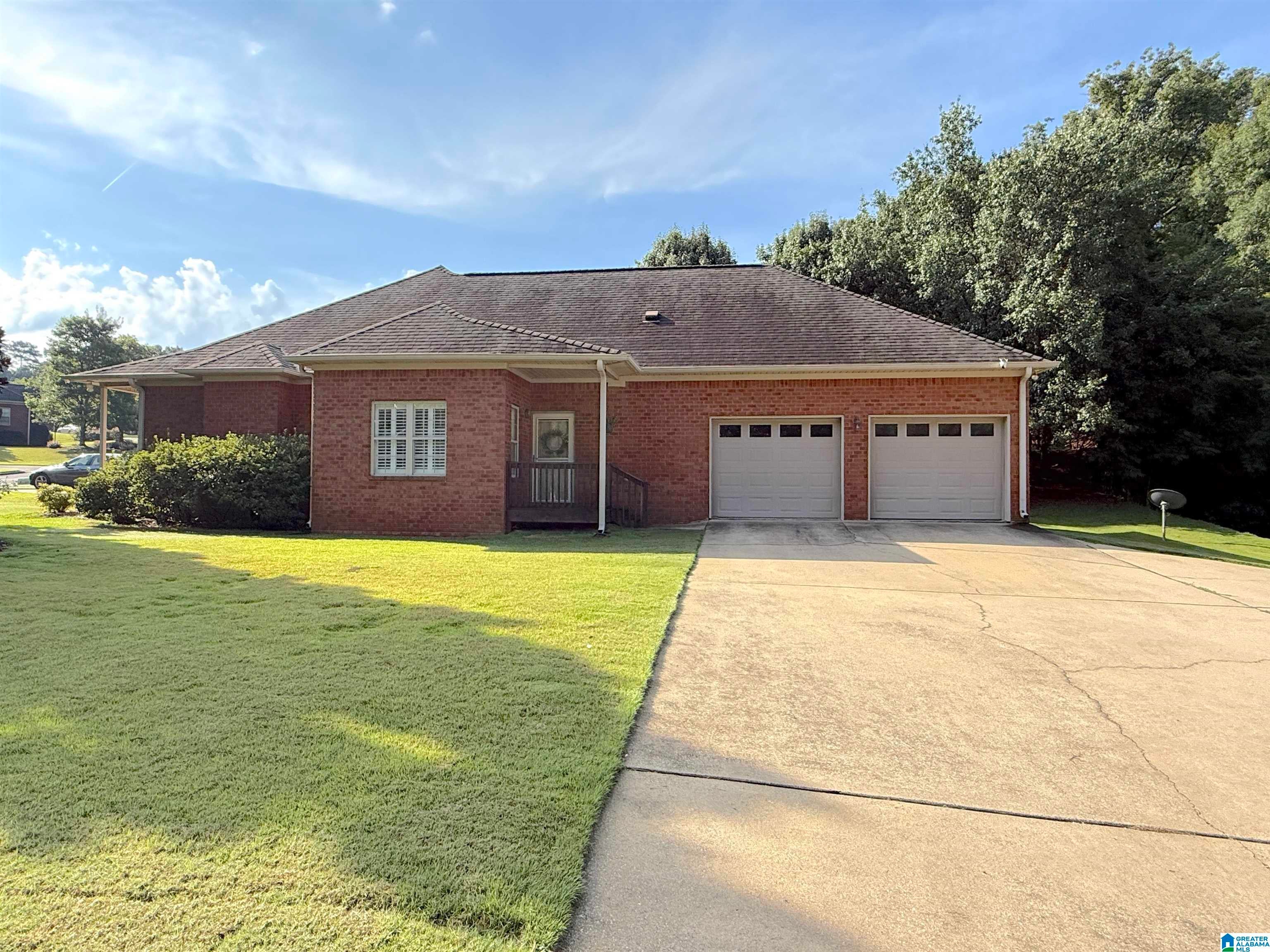 501 MAGNOLIA CREST CIRCLE
