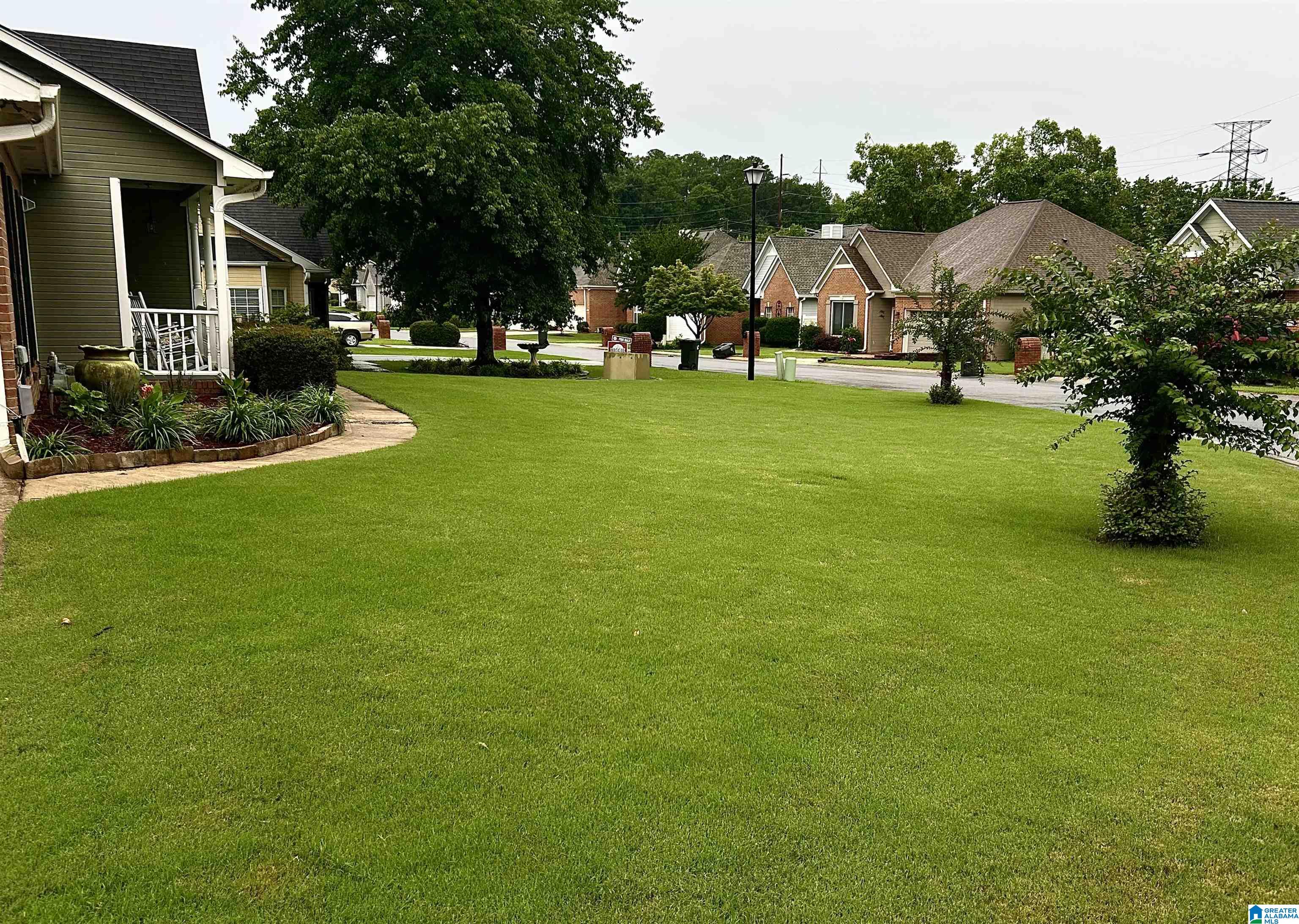 4027 SADDLE RUN CIRCLE