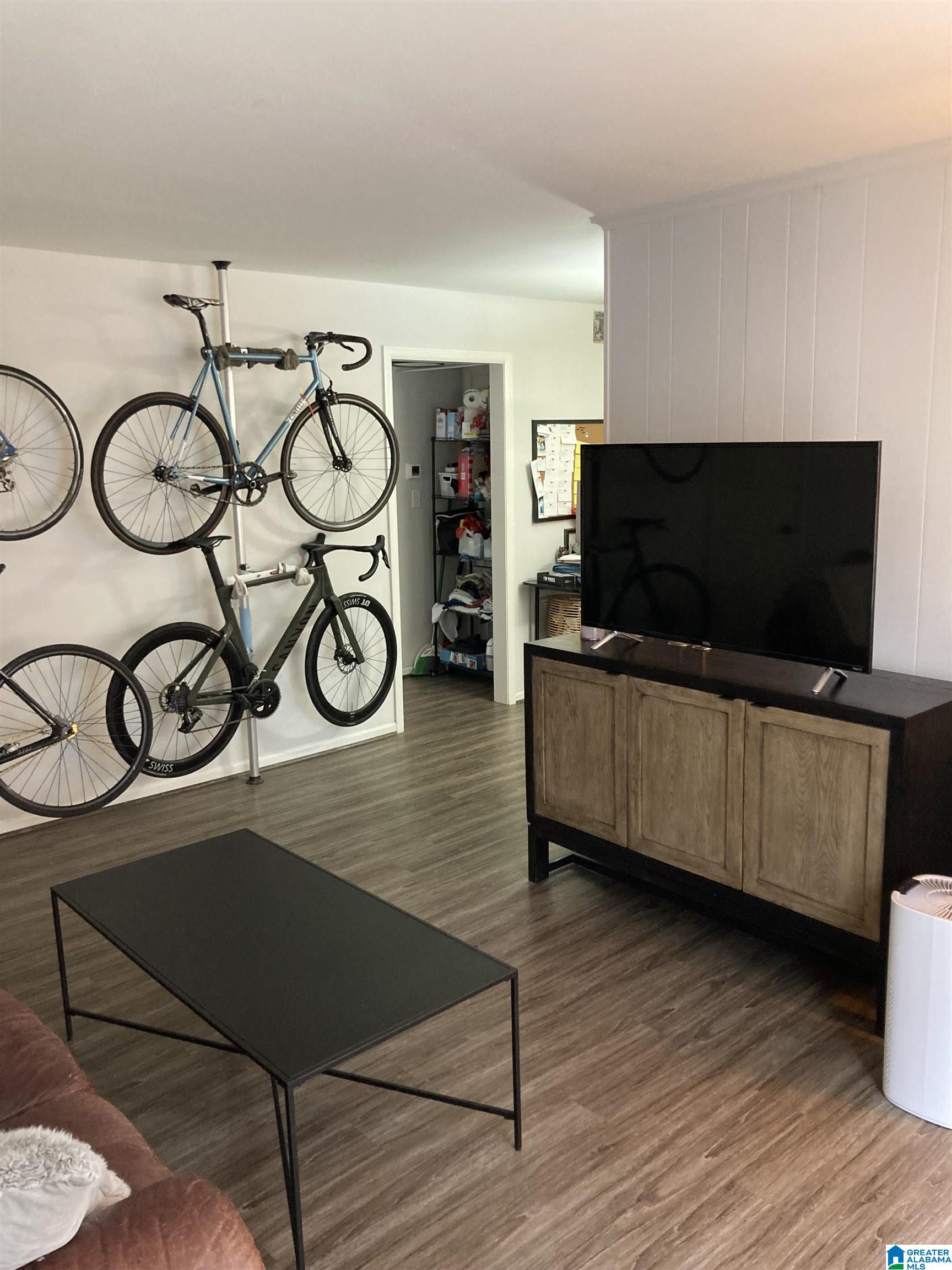 2038 MONTREAT CIRCLE B