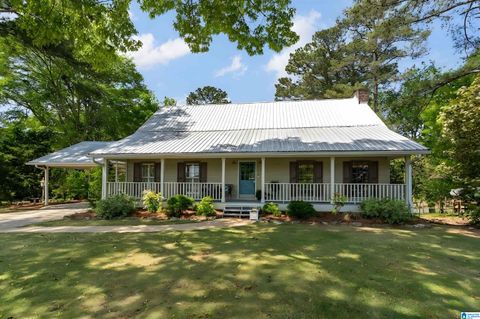 20 SEDDON POINT PELL CITY AL 35128