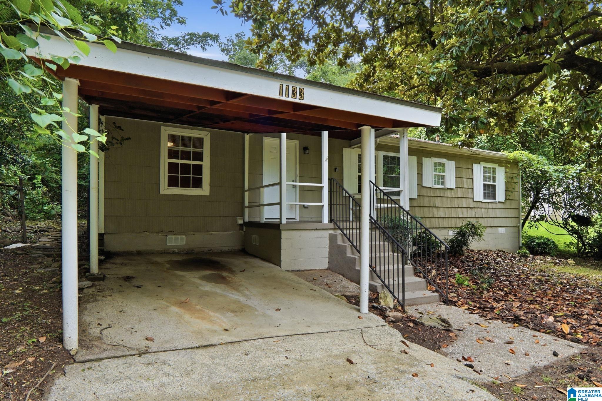 1133 LINWOOD STREET