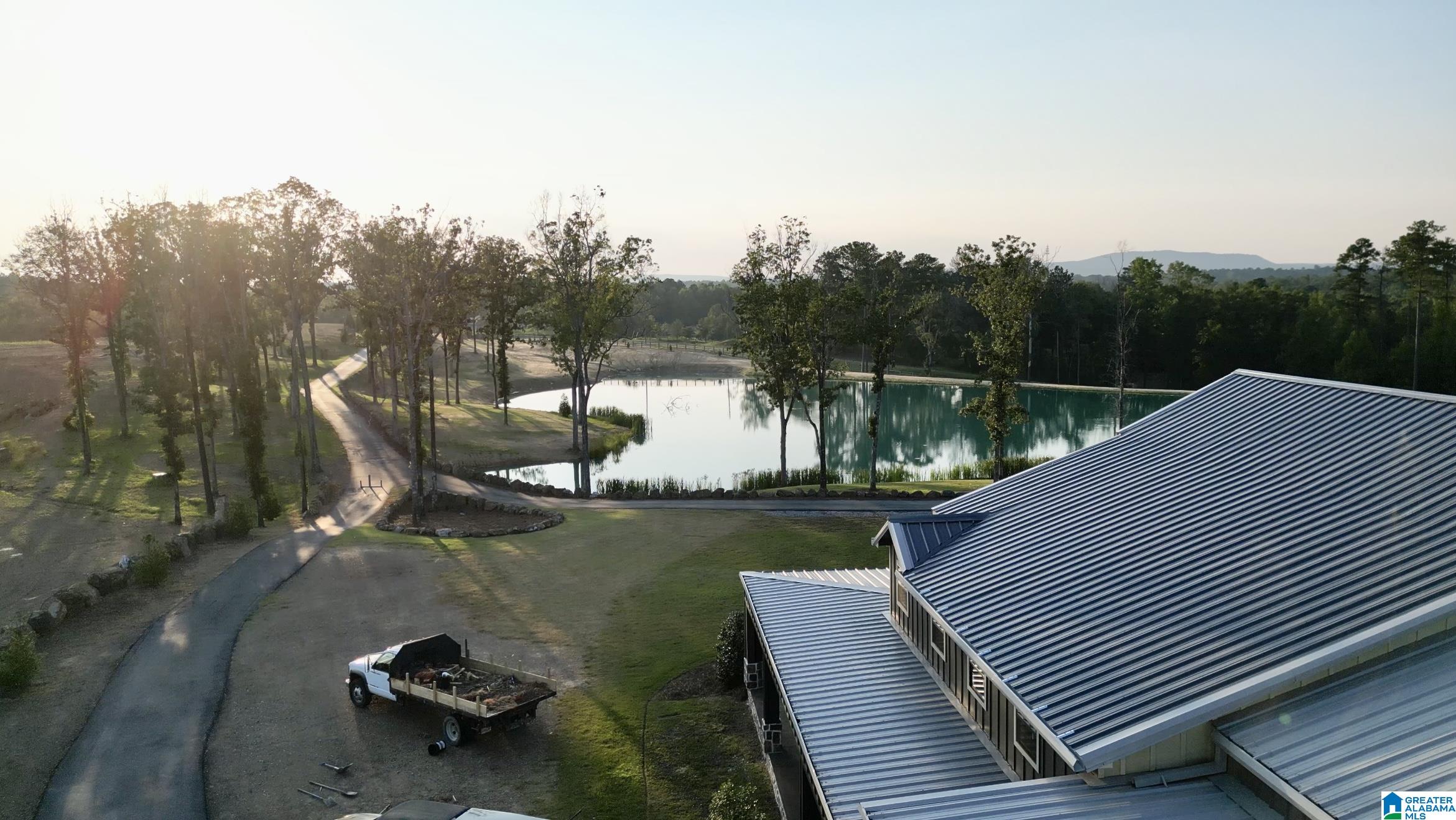 5075 HIGHWAY 51
