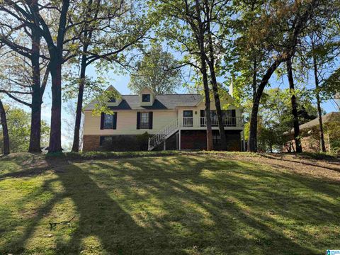 Photo of 301 Tradewinds Circle, ALABASTER, AL 35007 (MLS # 21448175)