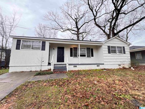 1101 CAROL CIRCLE MIDFIELD AL 35228