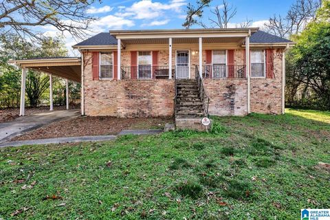 541 16TH TERRACE NW CENTER POINT AL 35215