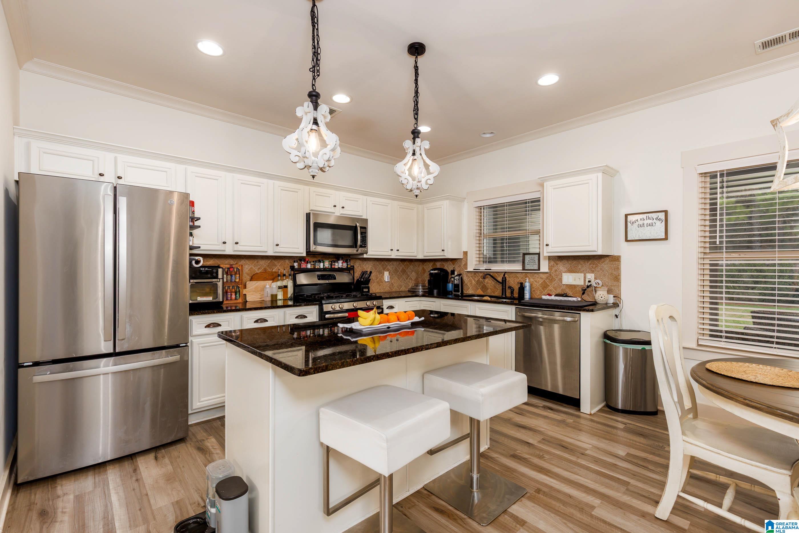 4642 ROSSER FARMS PARKWAY