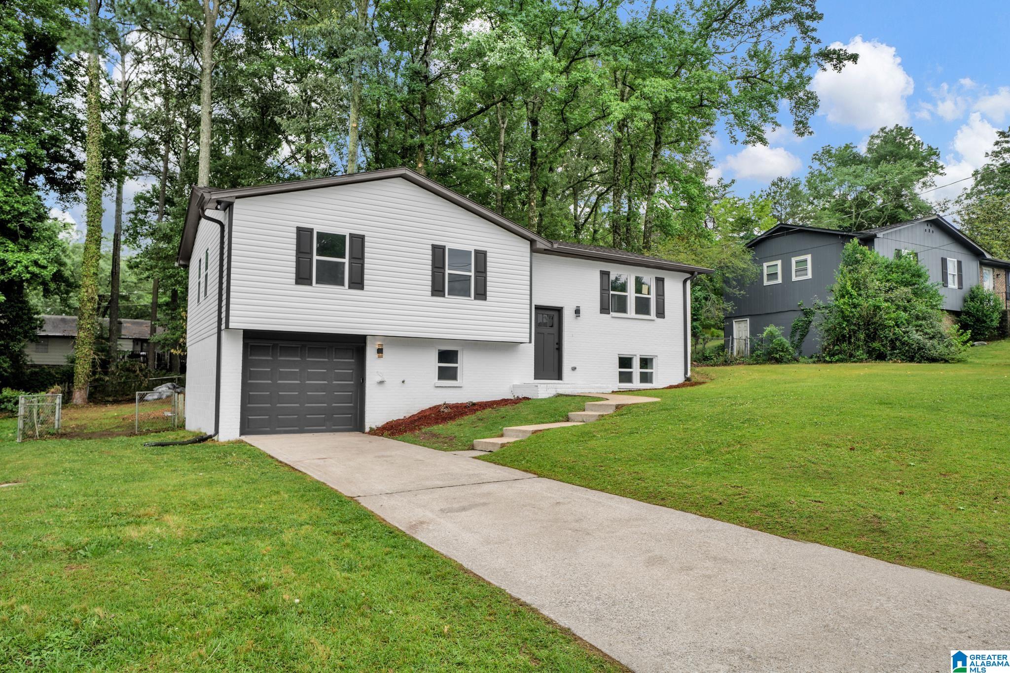 1903 CROYDEN CIRCLE