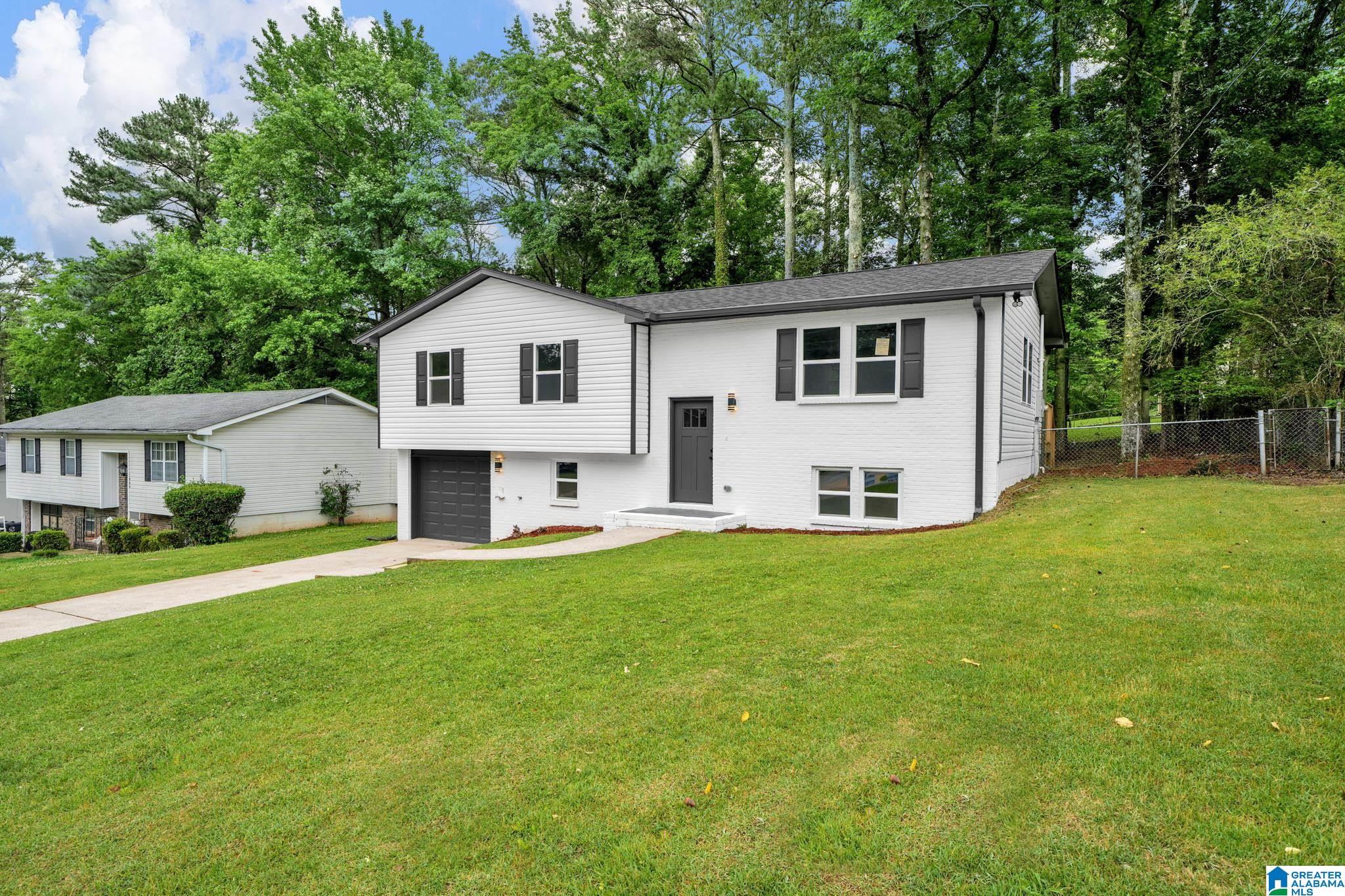 1903 CROYDEN CIRCLE
