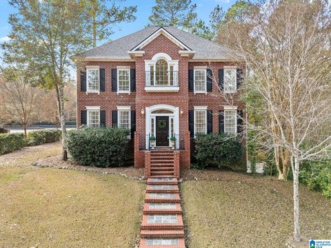 200 MAPLE TRACE HOOVER AL 35244