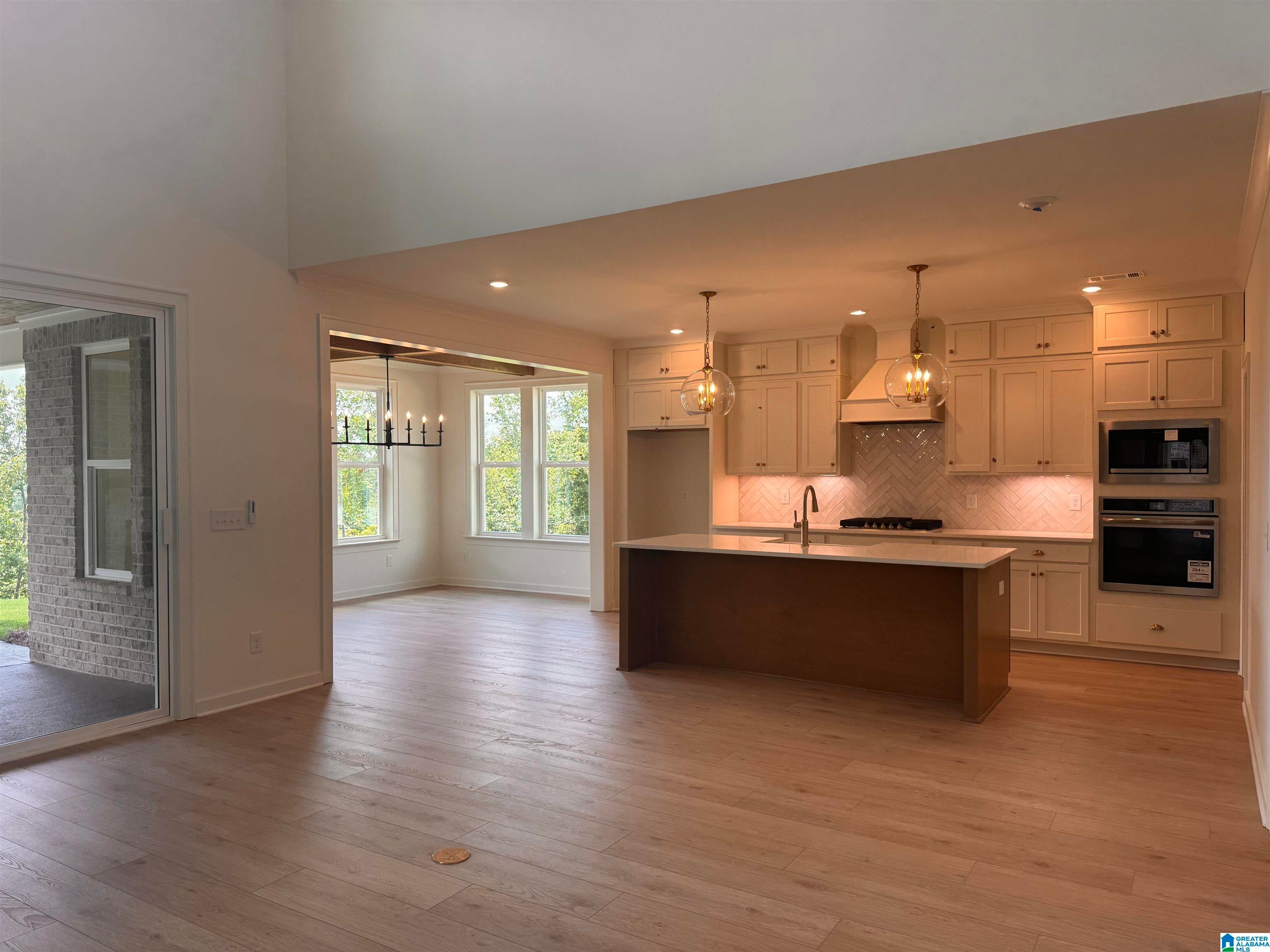 4168 BLACKRIDGE CREST