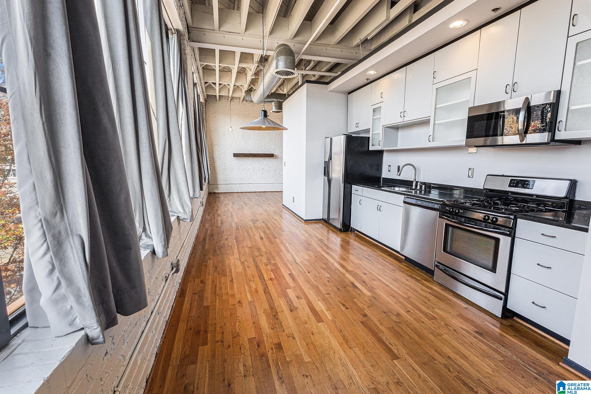 2412 2ND AVENUE N 29