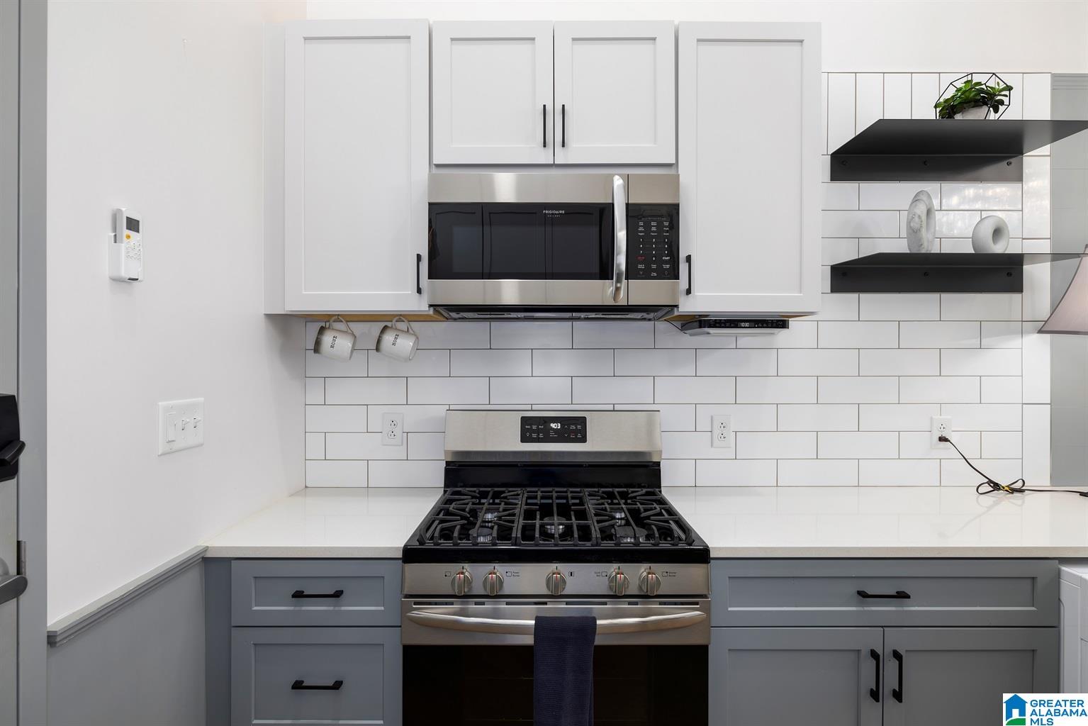 2212 MORRIS AVENUE 312