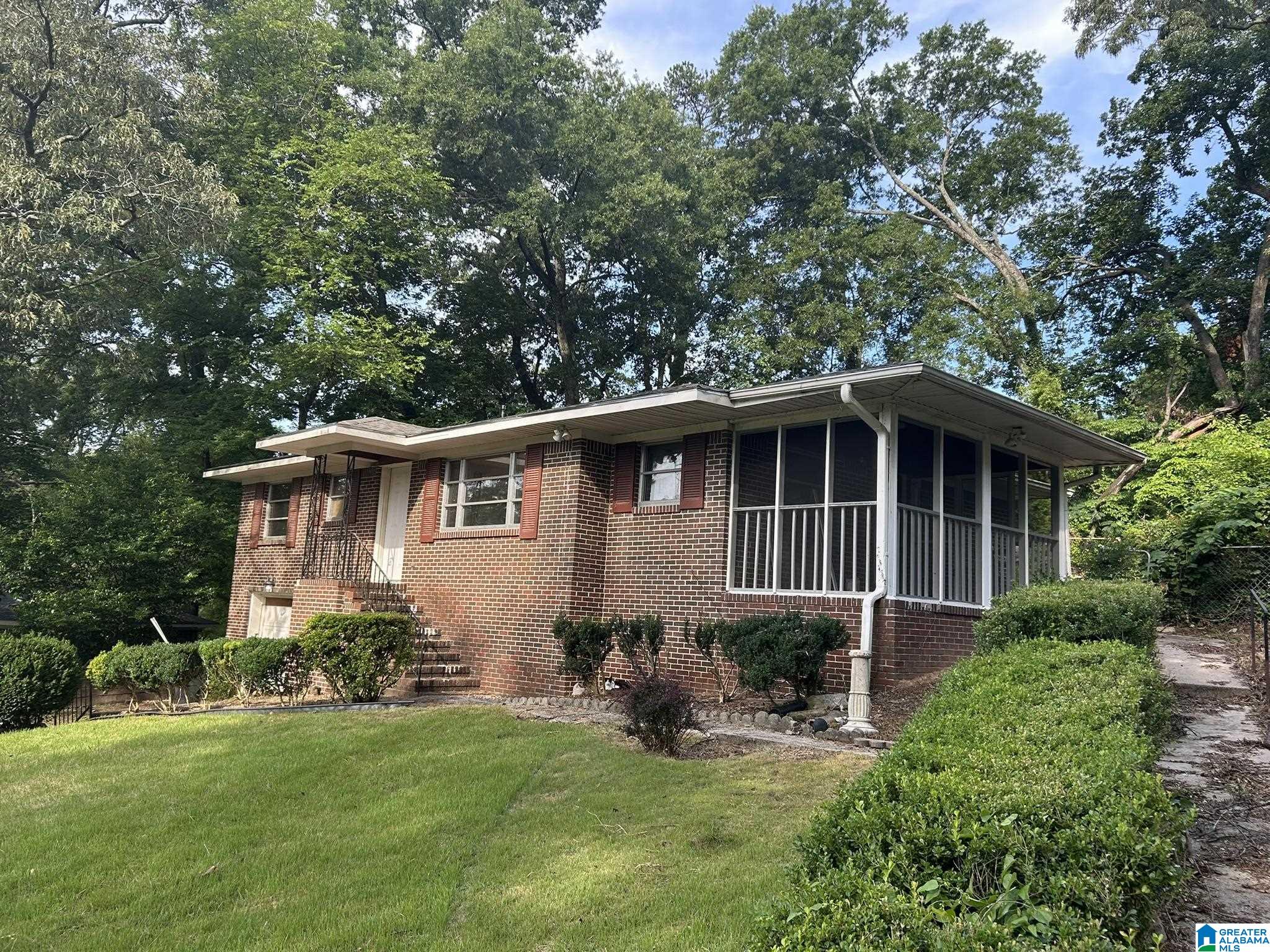 608 GURLEY CR