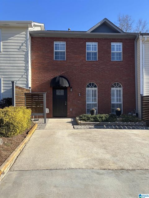 214 CAMBRIAN RIDGE TRAIL PELHAM AL 35124