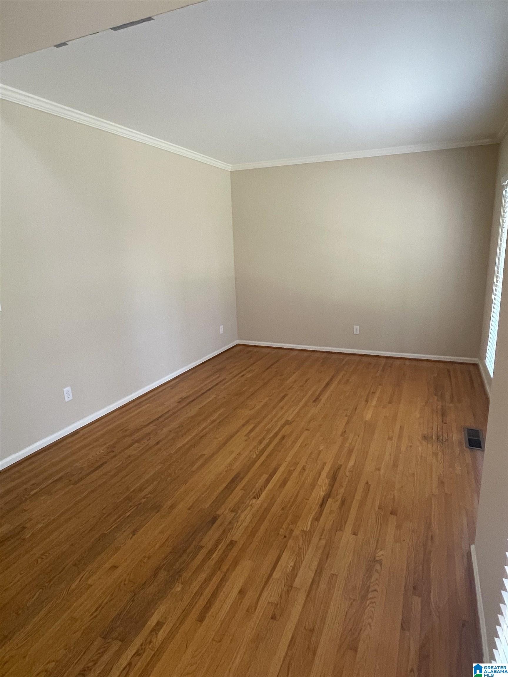 1521 CYPRESS COVE CIRCLE