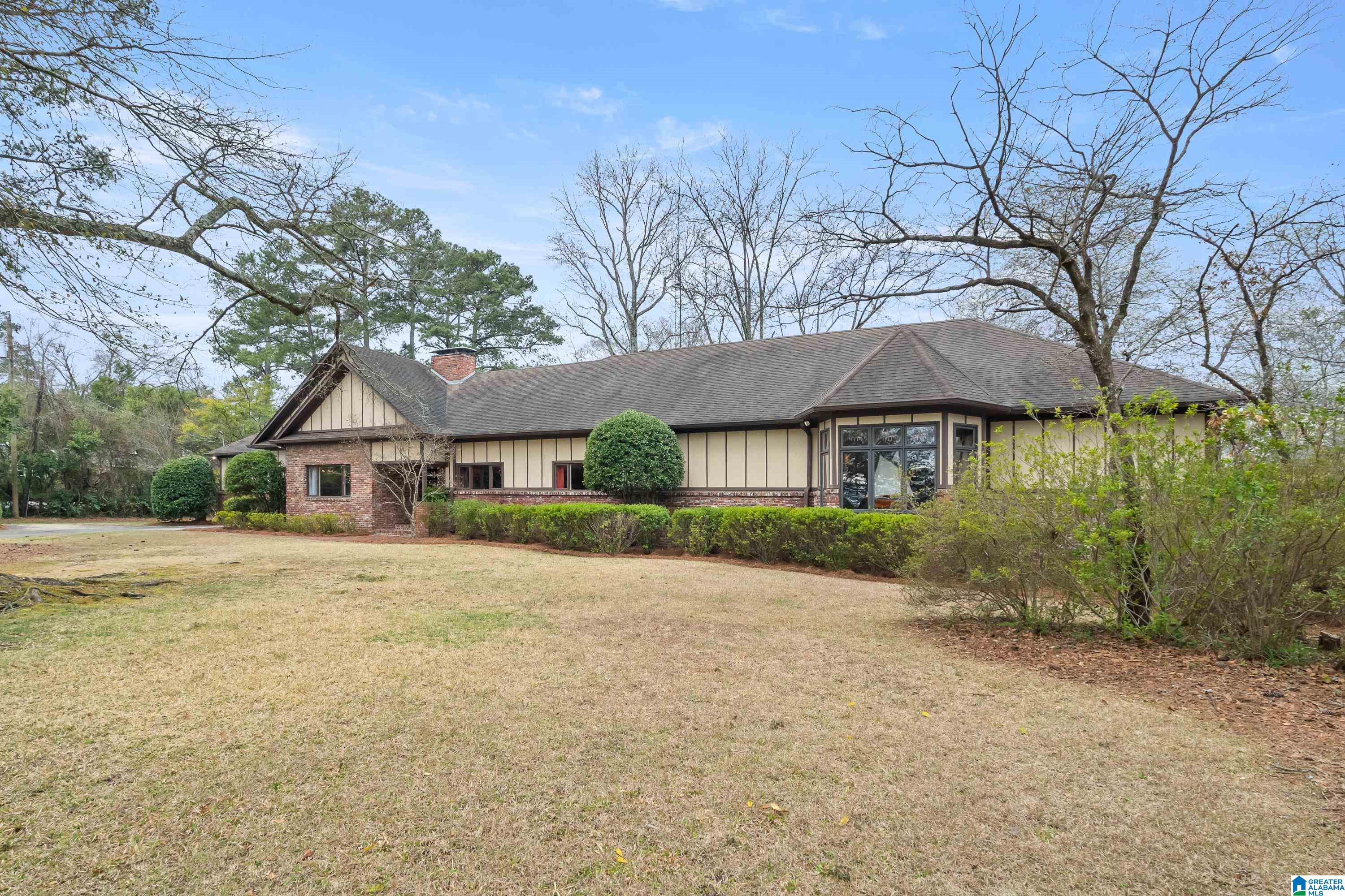 2704 ALTA VIEW DRIVE