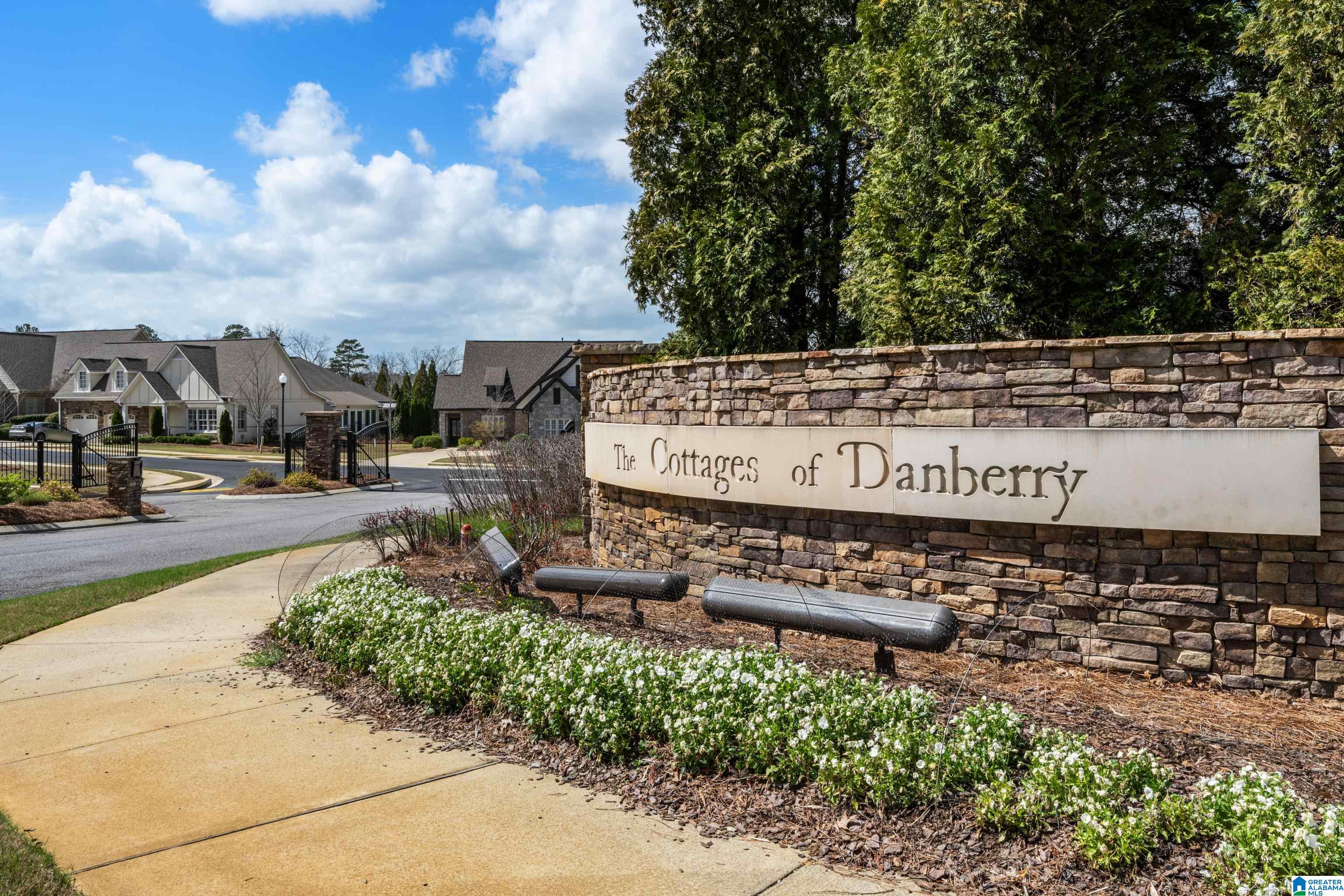 1017 DANBERRY LANE