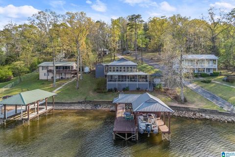 992 DAVIS ACRES DRIVE ALPINE AL 35014