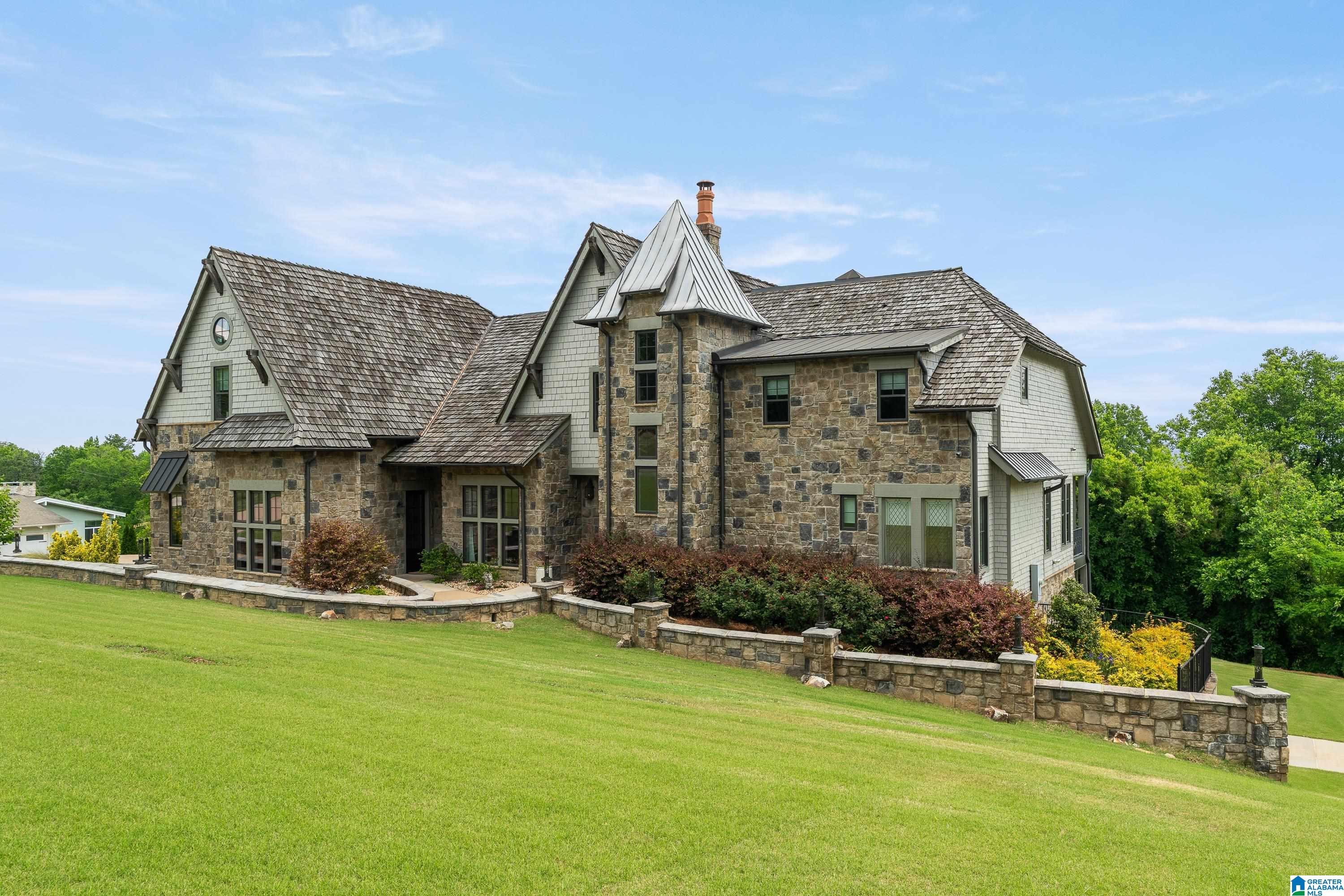 2649 ALTA GLEN DRIVE