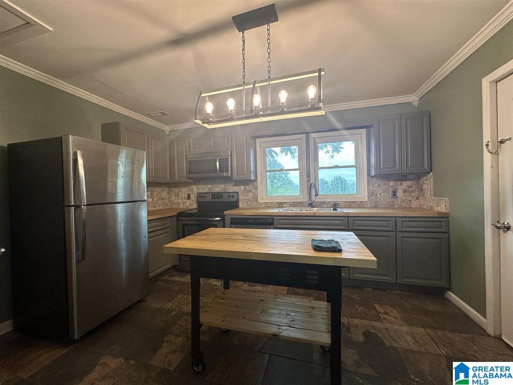 64 COUNTY ROAD 1024