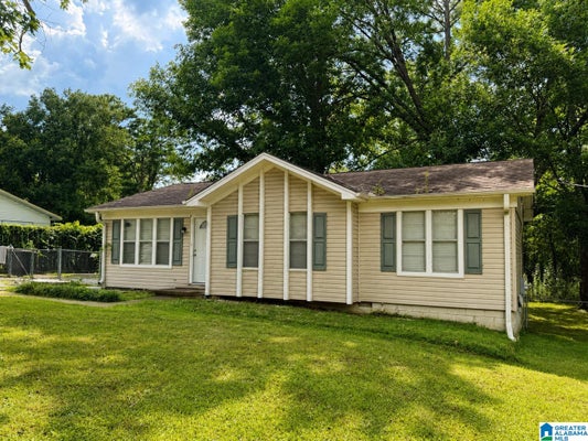 650 WILLOW BEND LN, BESSEMER, AL 35023 - Image a8b2c3d6892372e02ccd34d483b1a321/184470580