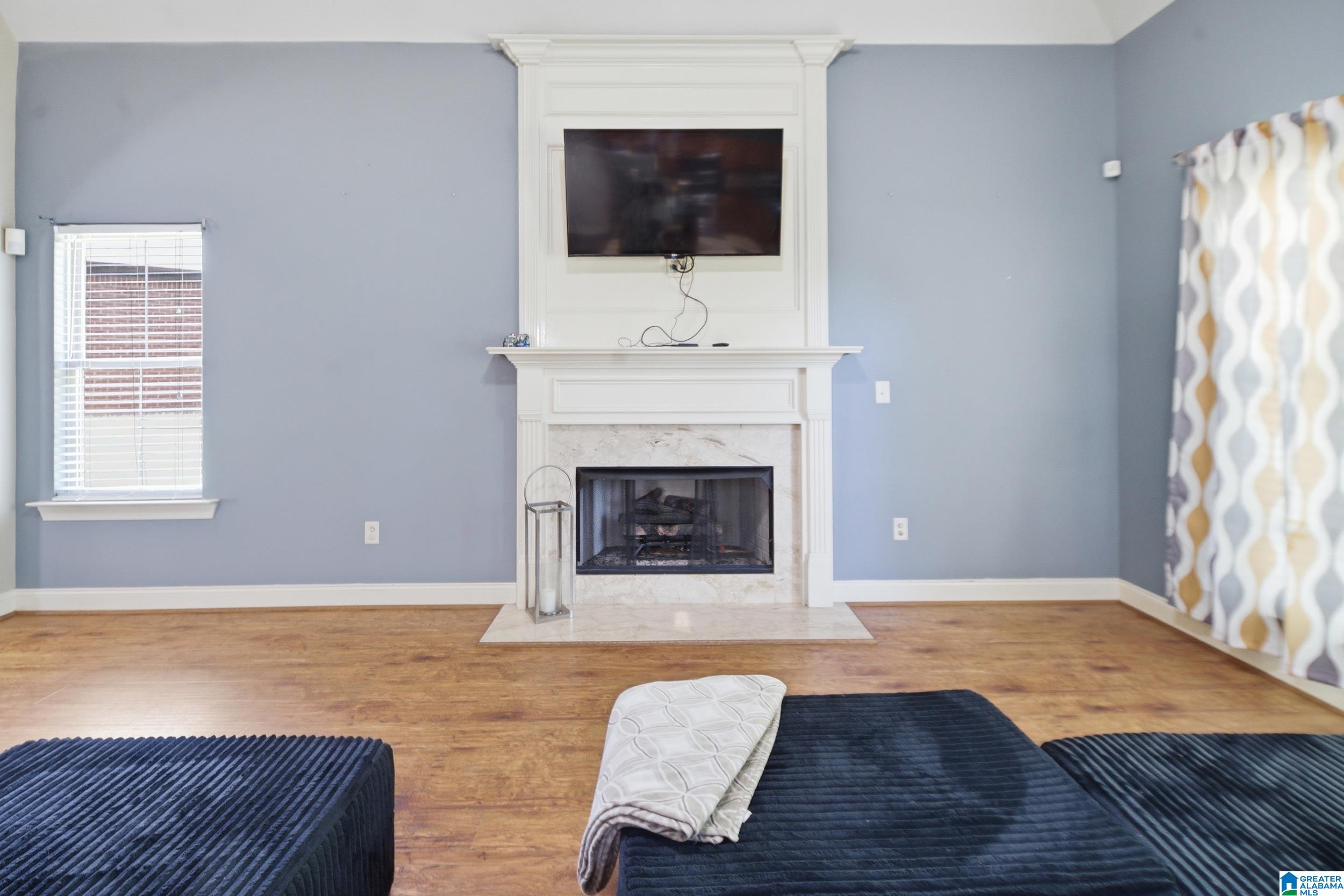 5505 TIMBER LEAF TRAIL