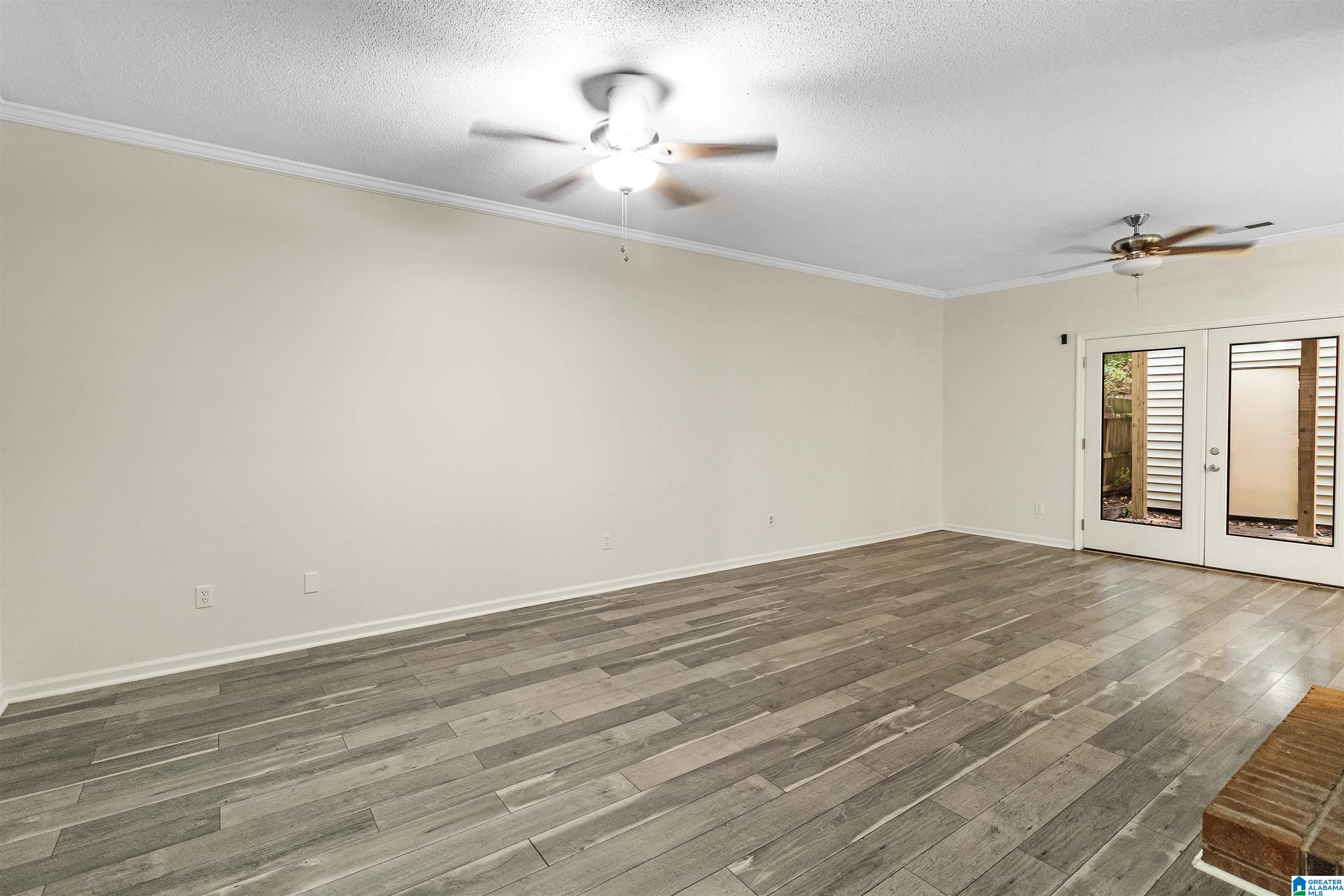 1204 HILLSBORO LANE