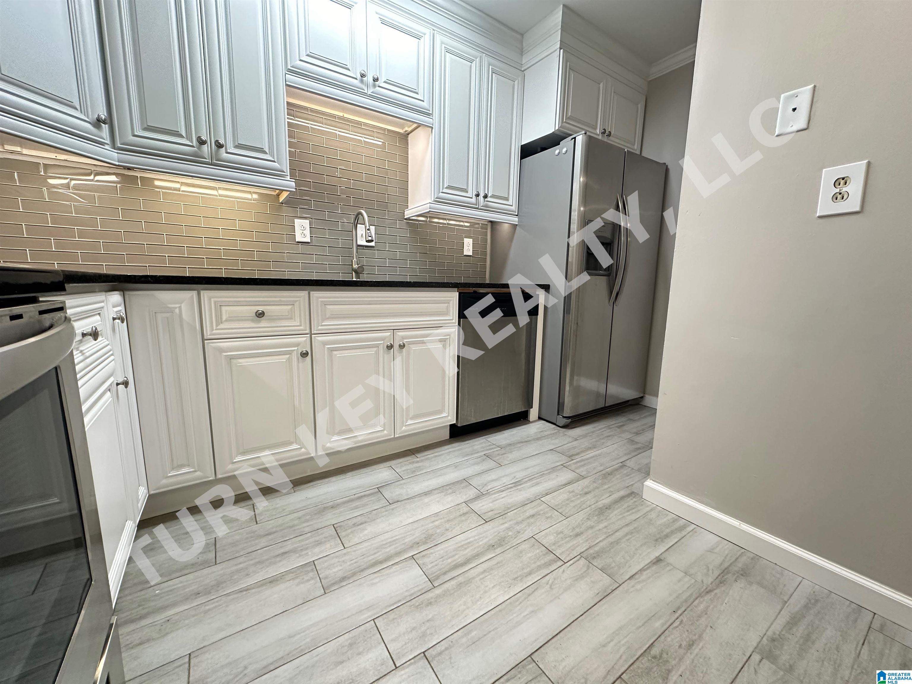 417 SKYVIEW DRIVE Unit A