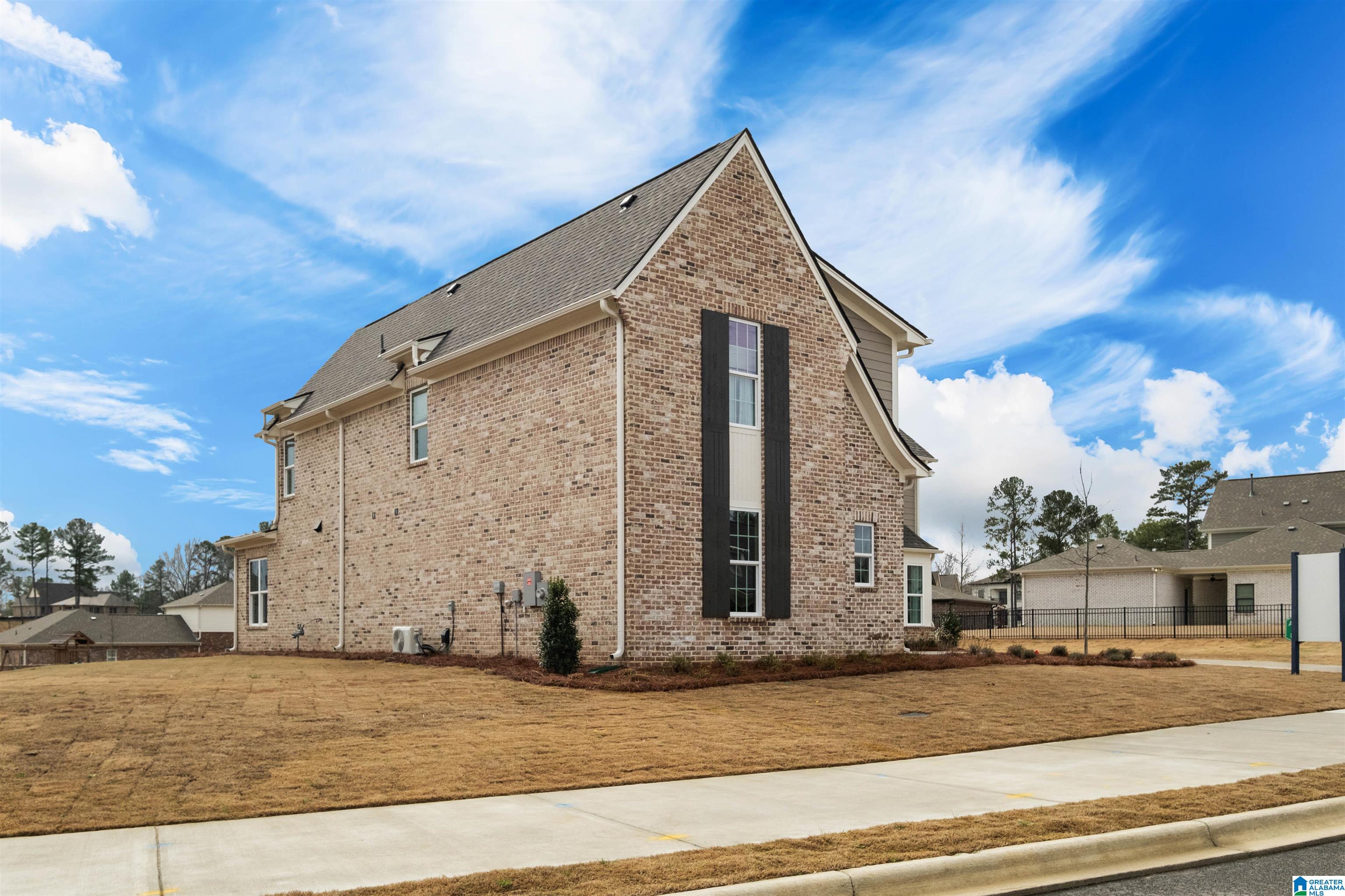 101 BLACKRIDGE CREST