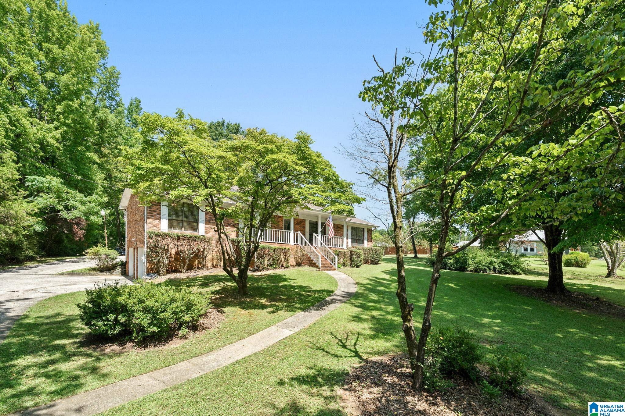 1747 BROOKSIDE ROAD