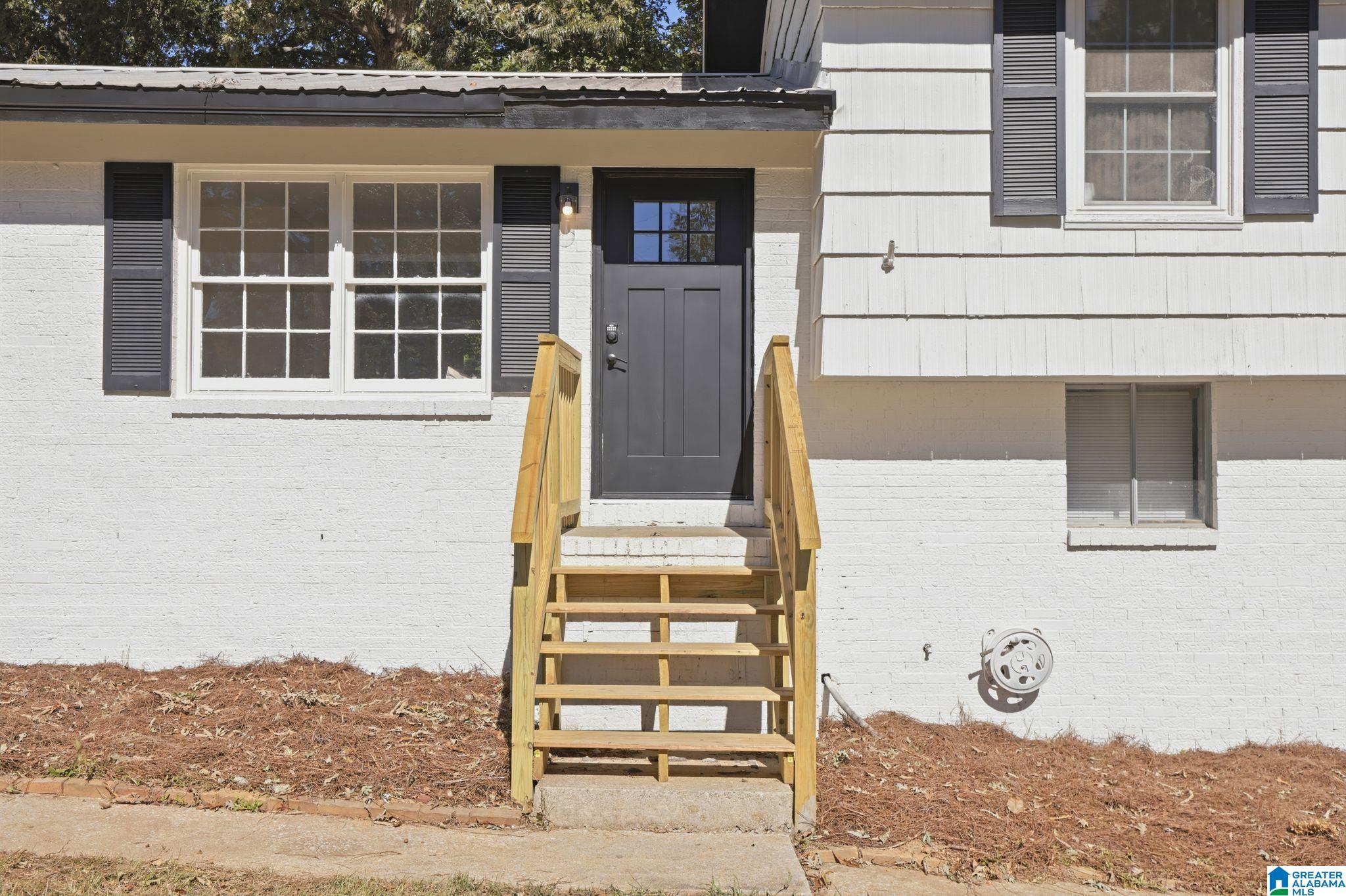 225 BERKSHIRE DRIVE
