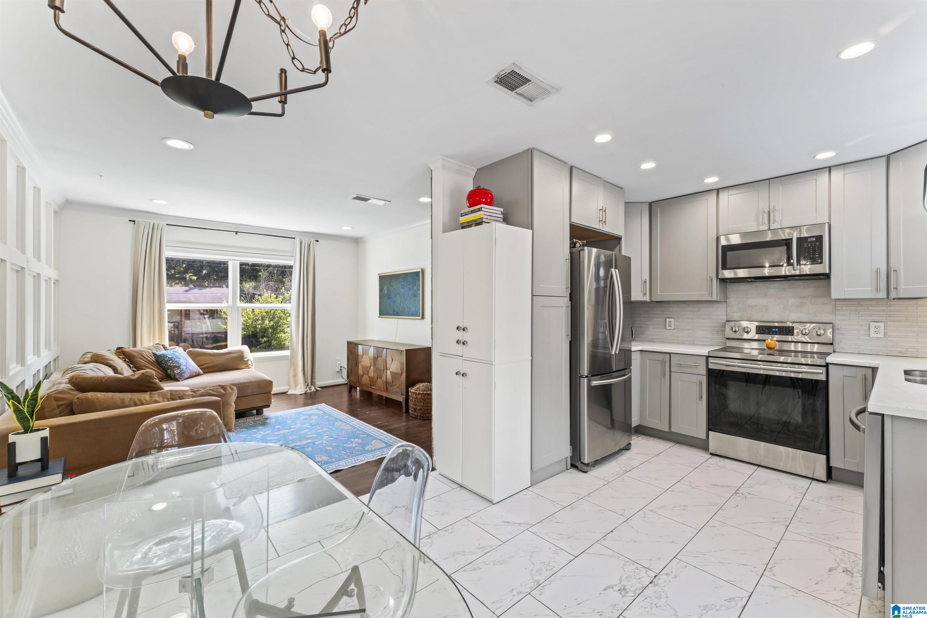 5144 NORTHUMBERLAND ROAD