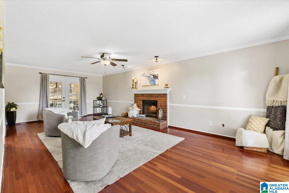 1410 SECRETARIAT DRIVE