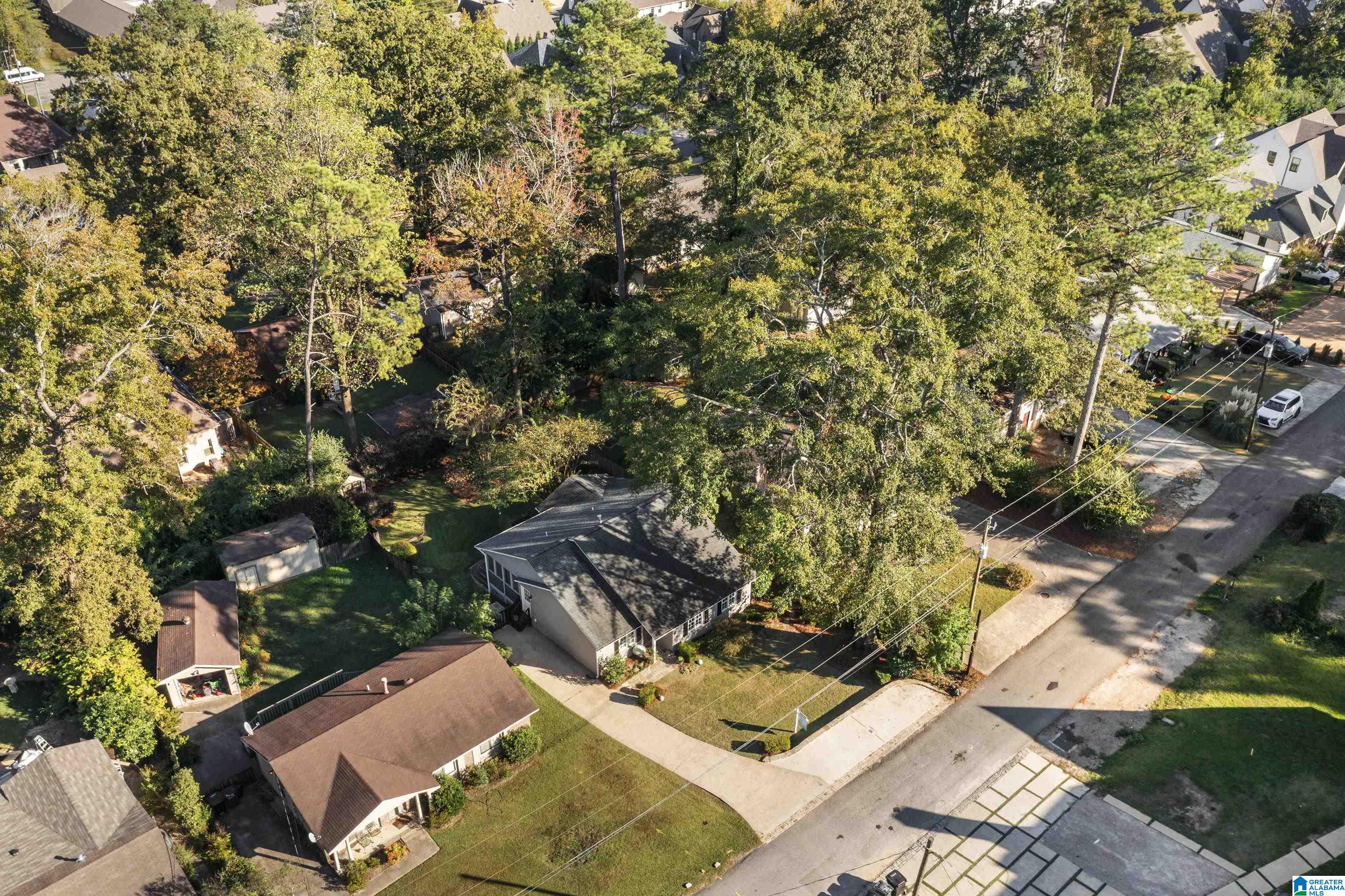 3769 GLASS DRIVE