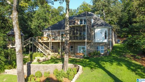 260 SKYLINE TRAIL PELL CITY AL 35128