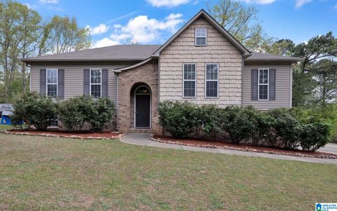 Photo of 300 Quail Ridge Road, ODENVILLE, AL 35120 (MLS # 21448844)