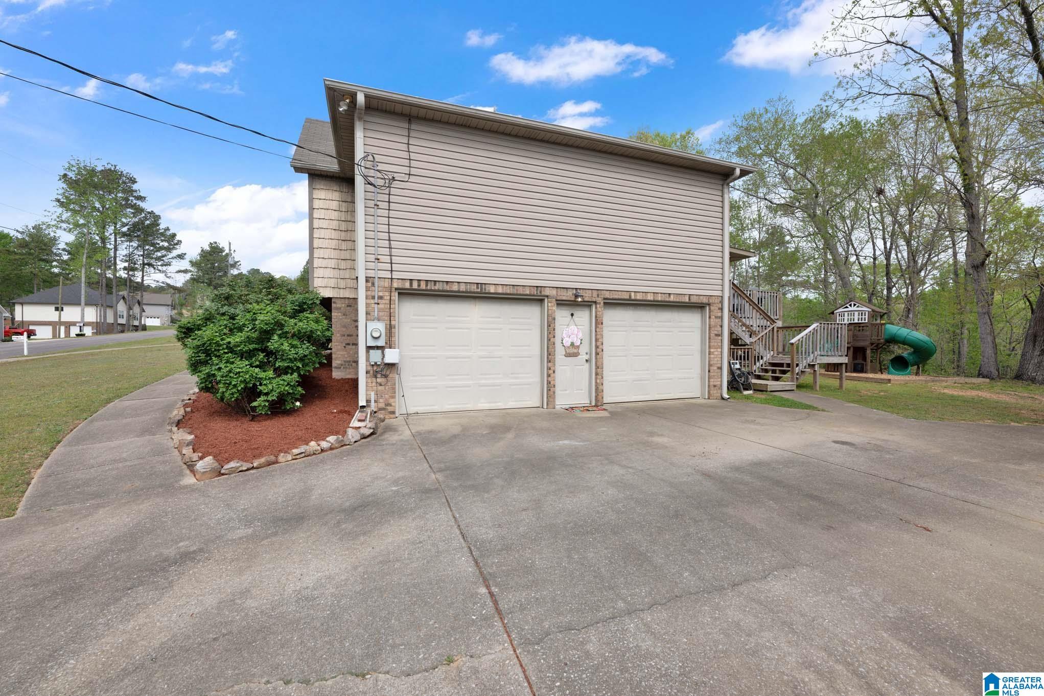 300 QUAIL RIDGE ROAD