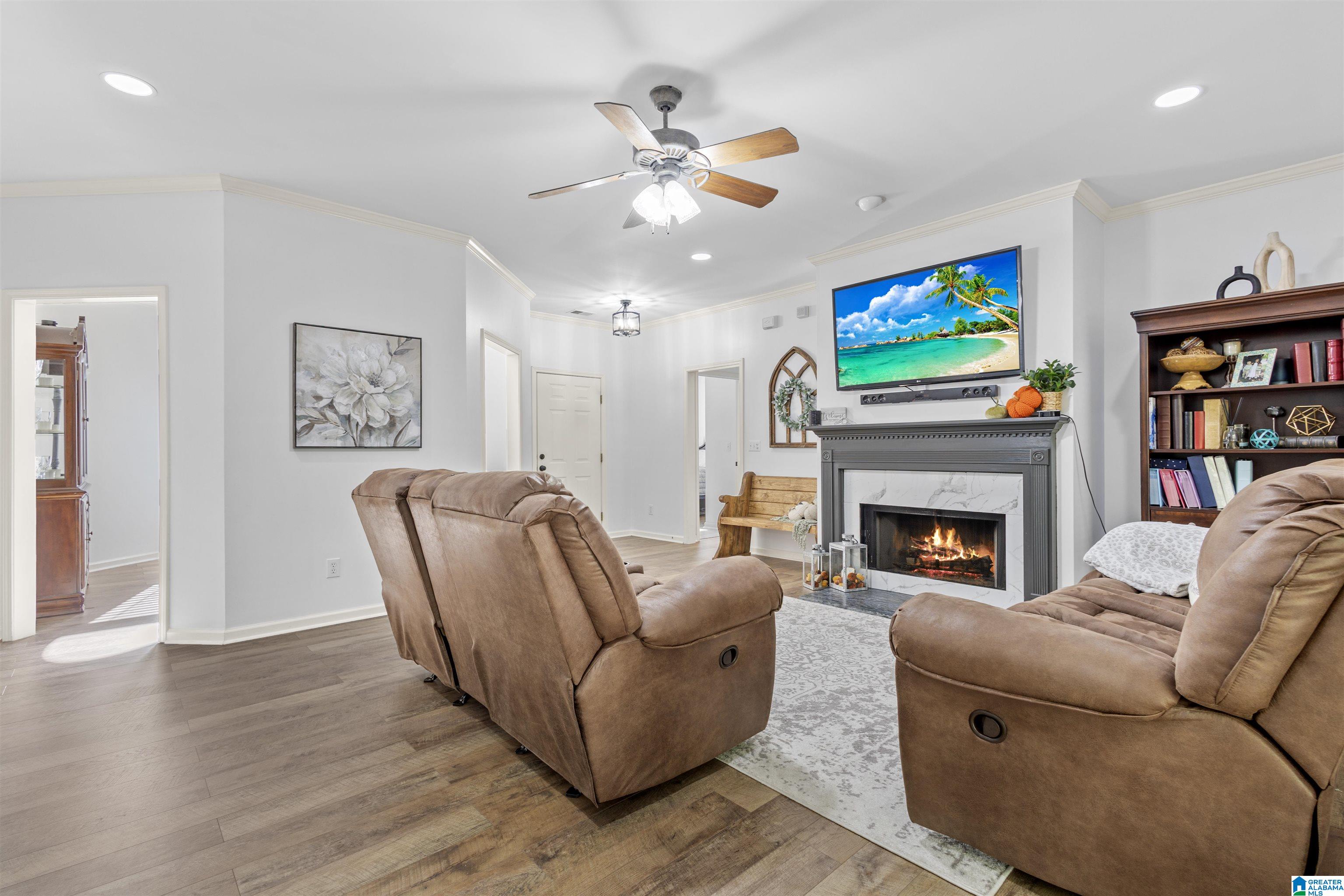 436 NORTH LAKE ROAD