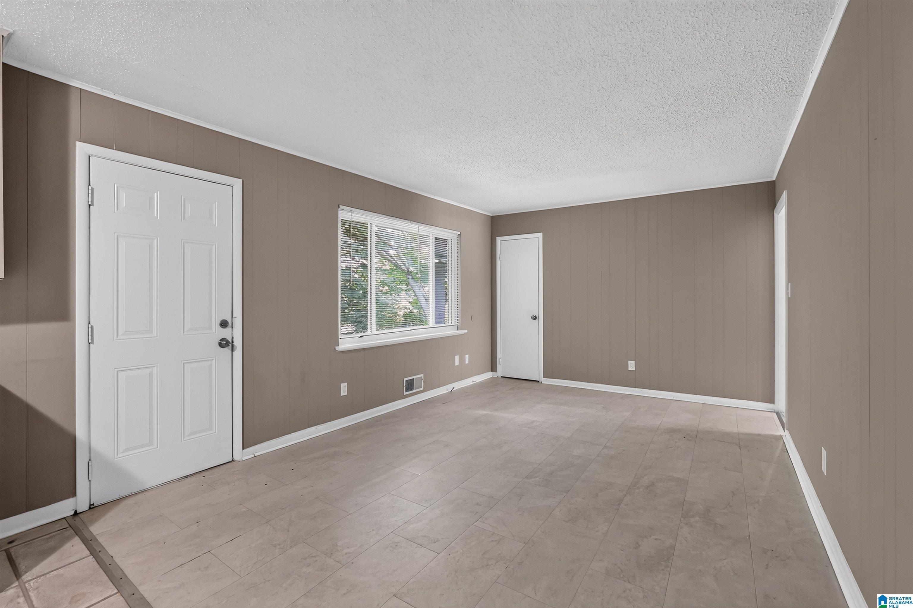 109 NEKOMA DRIVE