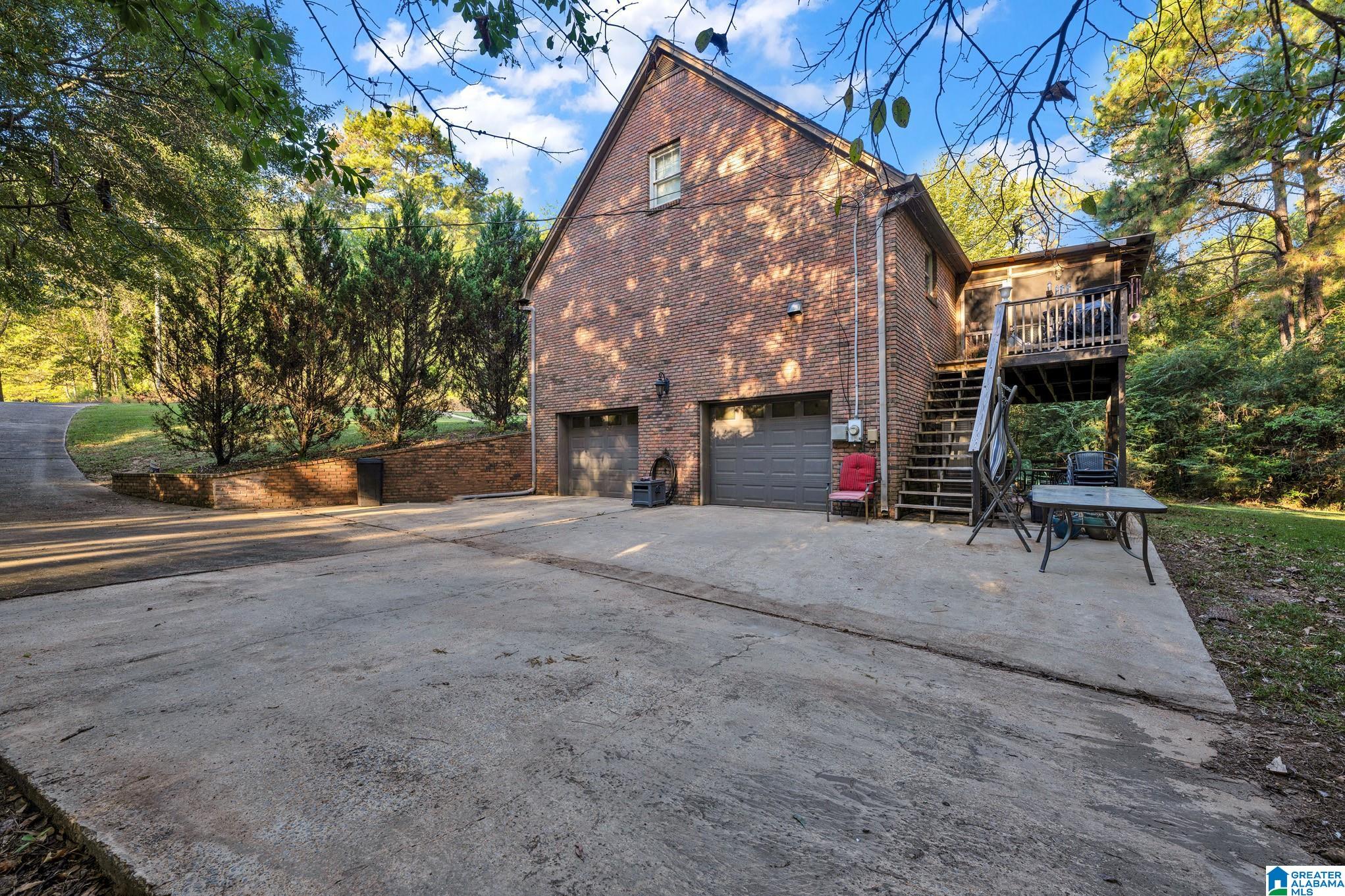 151 CREST DRIVE