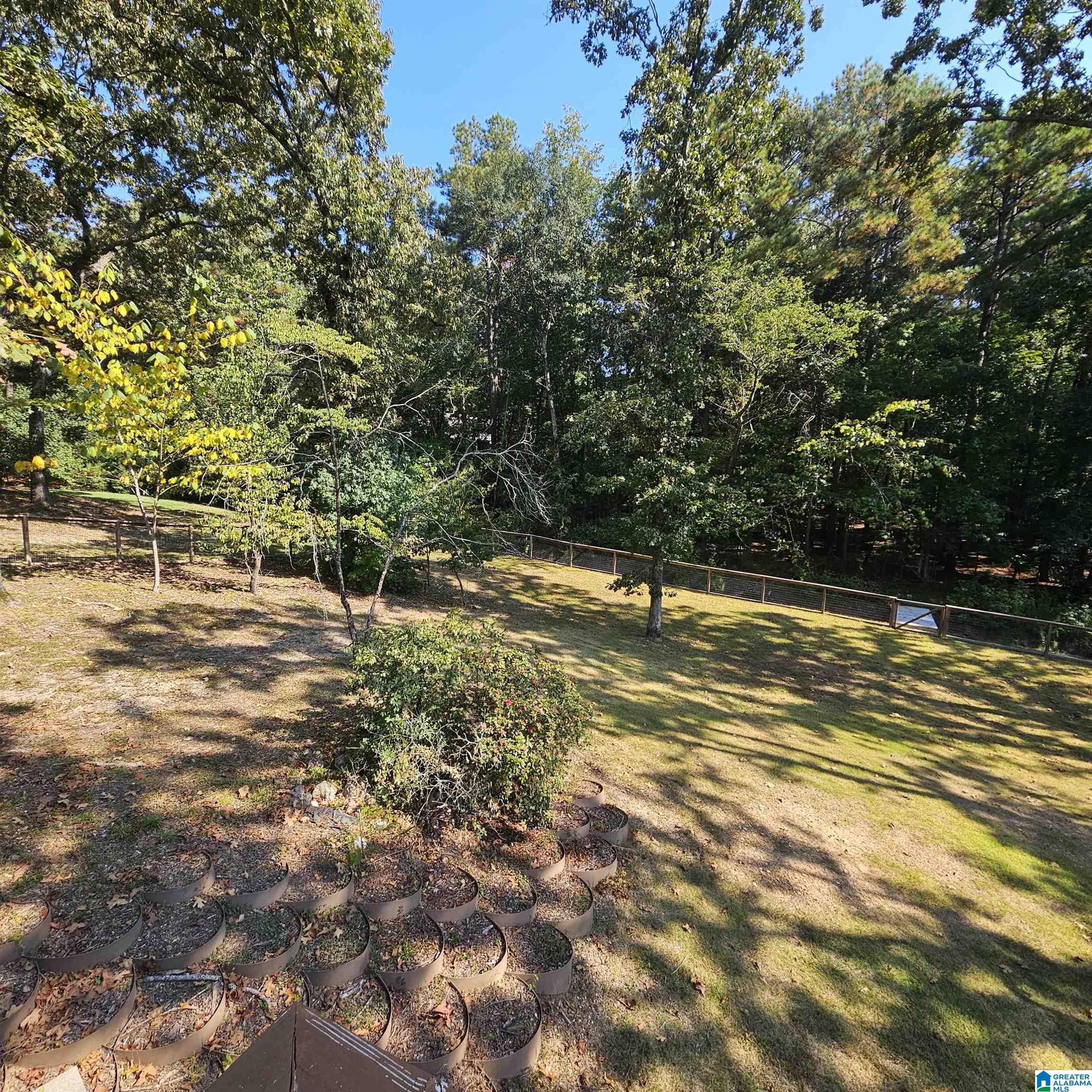 6147 VALLEY STATION DRIVE