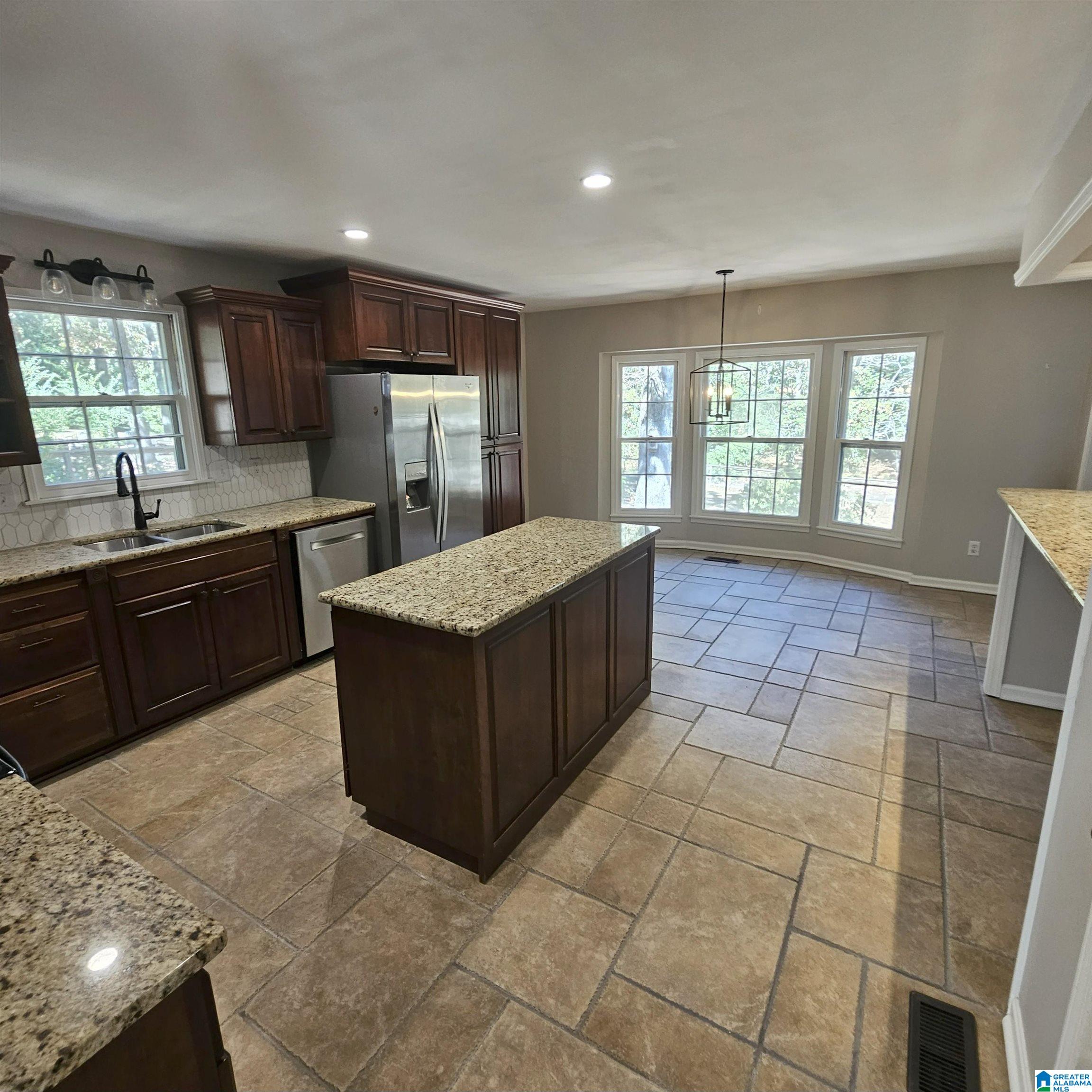 6147 VALLEY STATION DRIVE