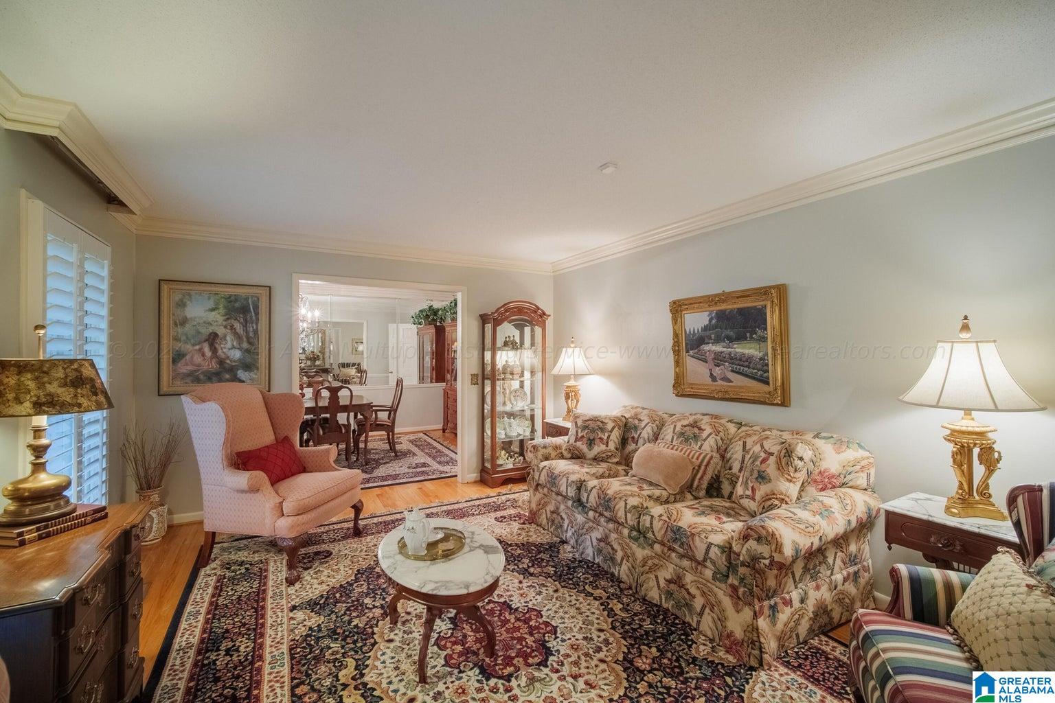 508 GLENVIEW DRIVE
