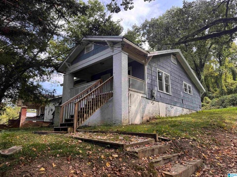 Photo of 909 14th Street, MIDFIELD, AL 35228 (MLS # 21465054)
