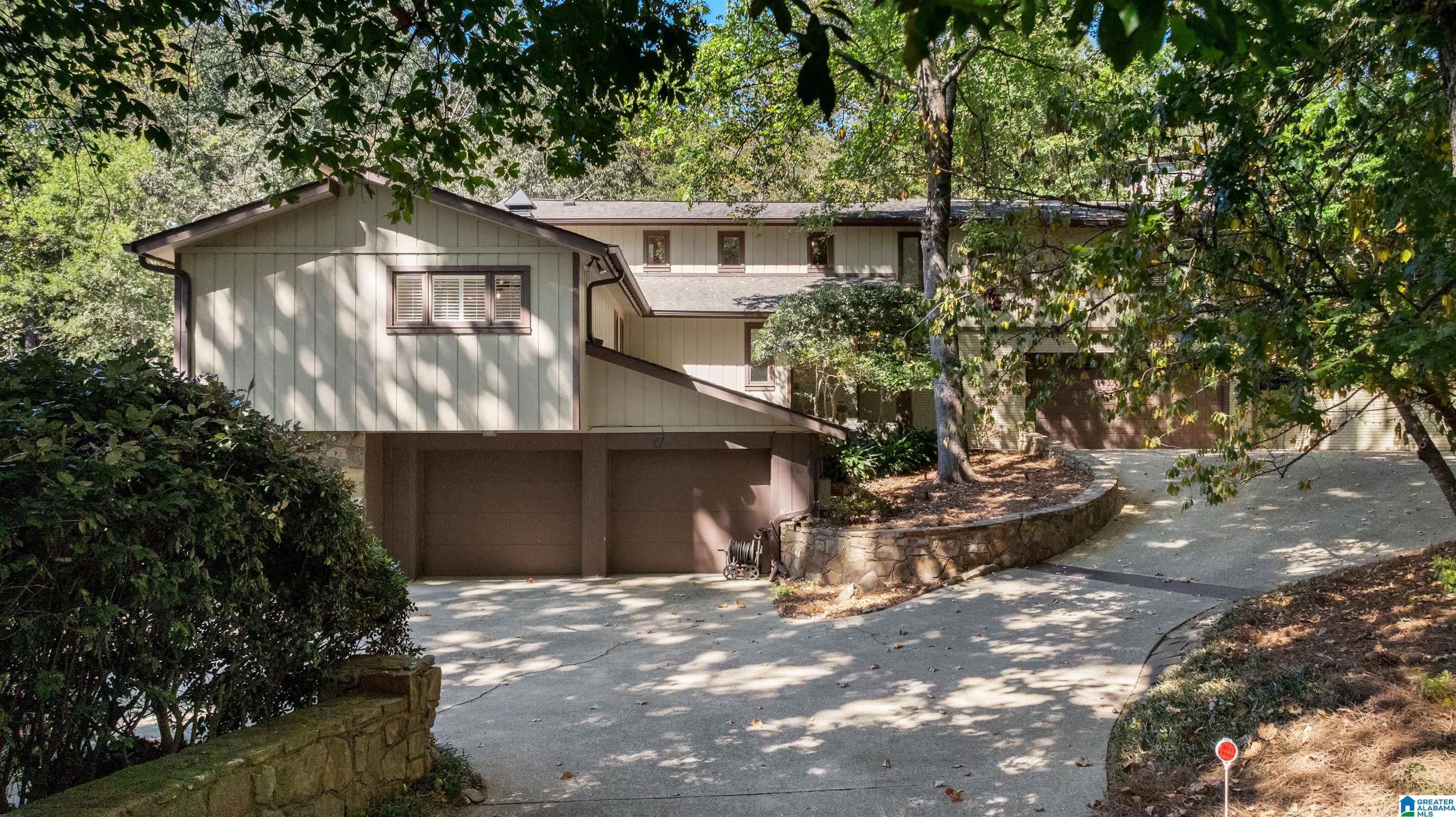 3986 SPRING VALLEY ROAD
