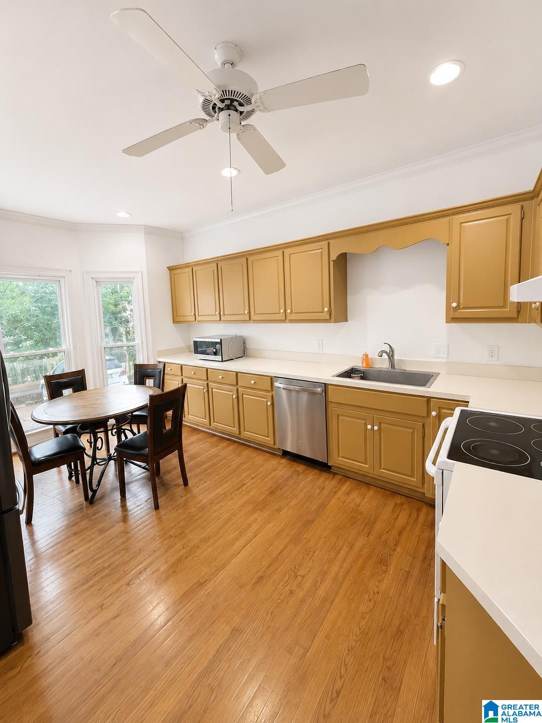 3848 MONTCLAIR ROAD 1B