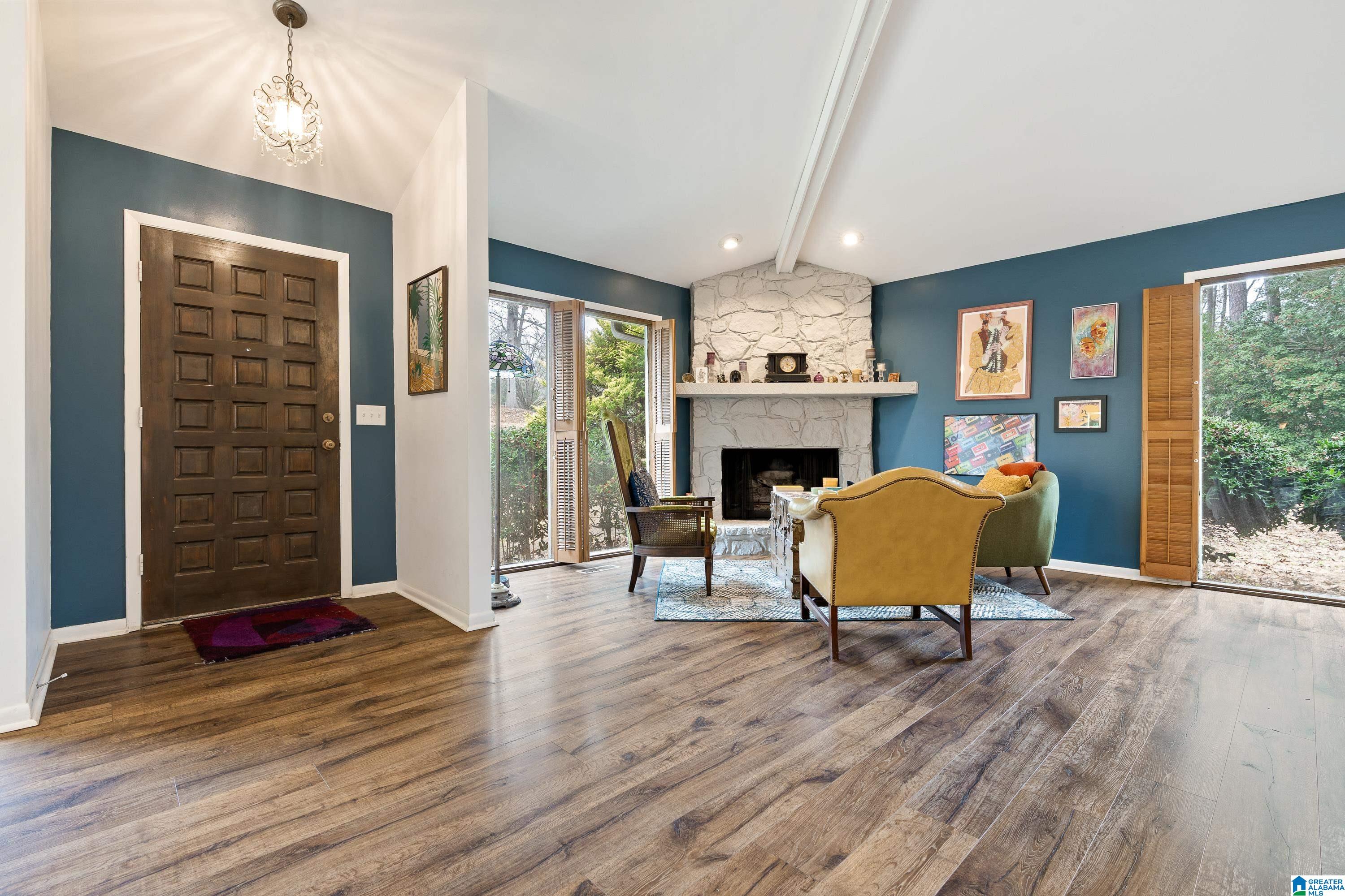 1905 CHANDAWAY DRIVE