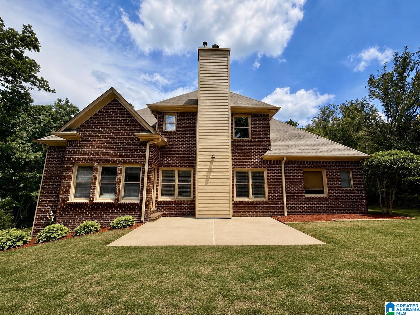 404 GREYSTONE GLEN CIRCLE
