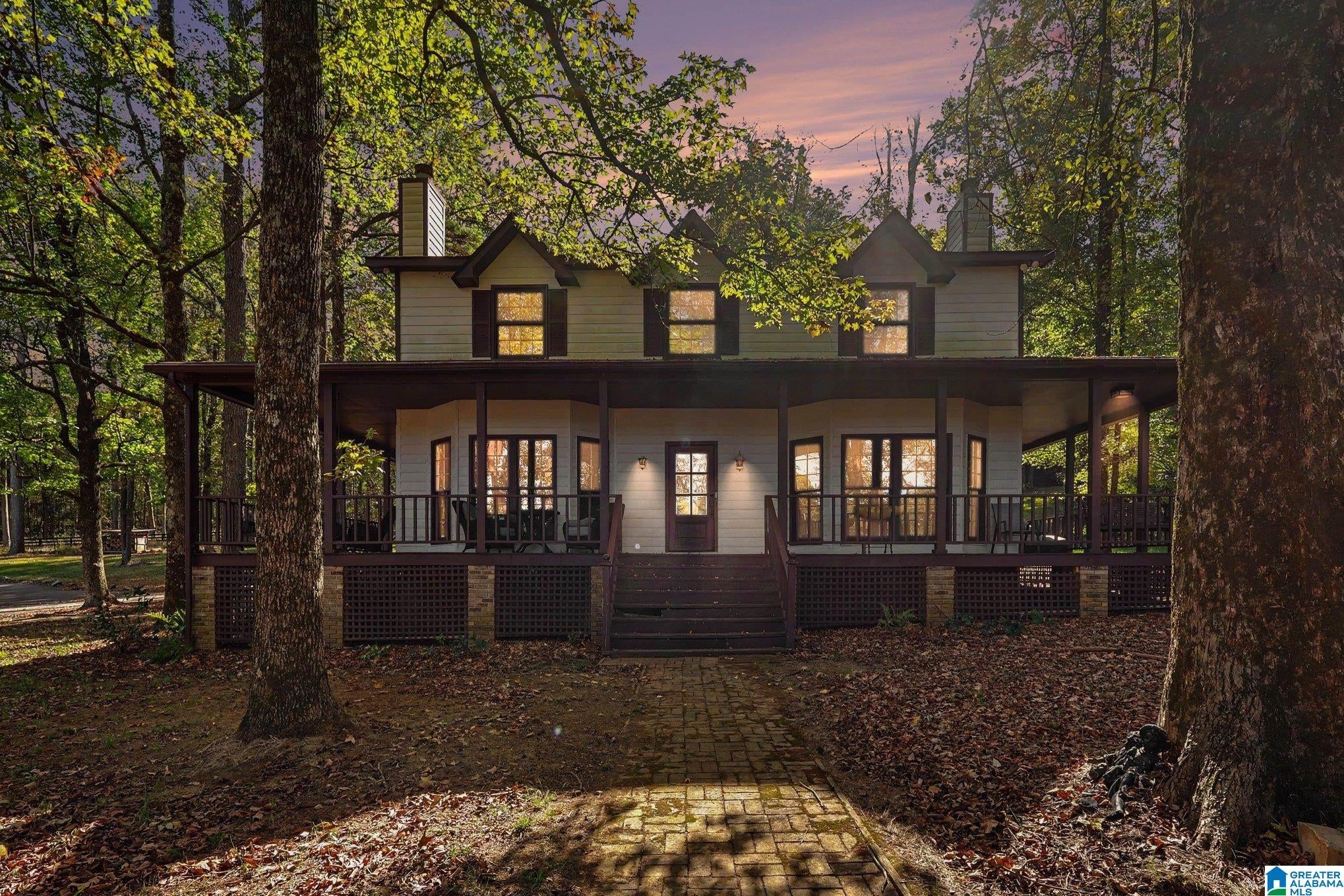 3255 EASTERN VALLEY ROAD