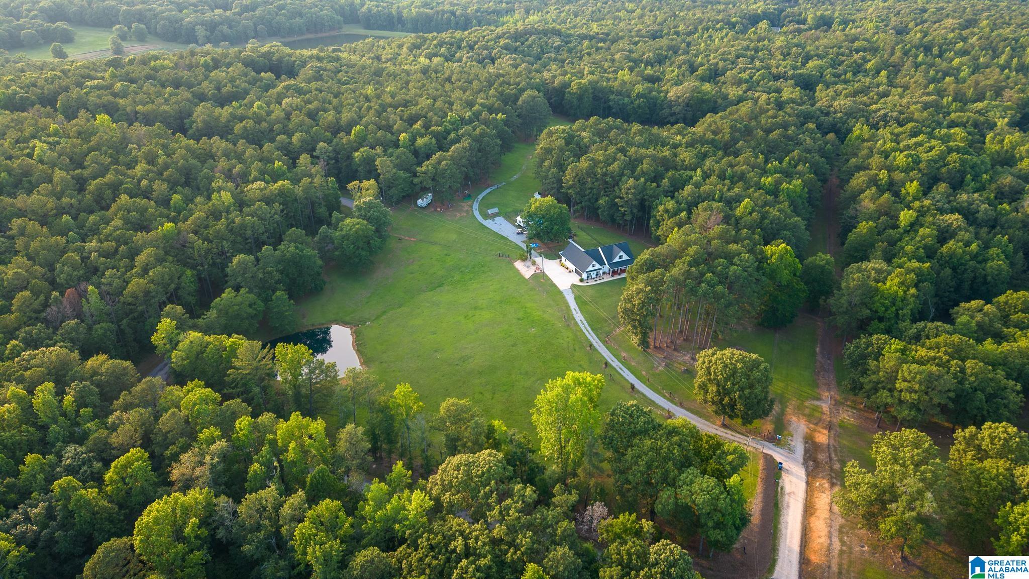 271 LITTLE POND ROAD